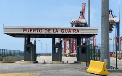 Reactivan recepción y salida de cargas en Puerto La Guaira